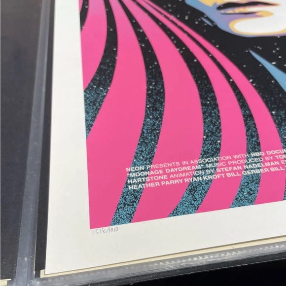 David Bowie Poster Obey Moonage Daydream 18x24” Screen Print Shepard Fairey - Picture 2 of 9